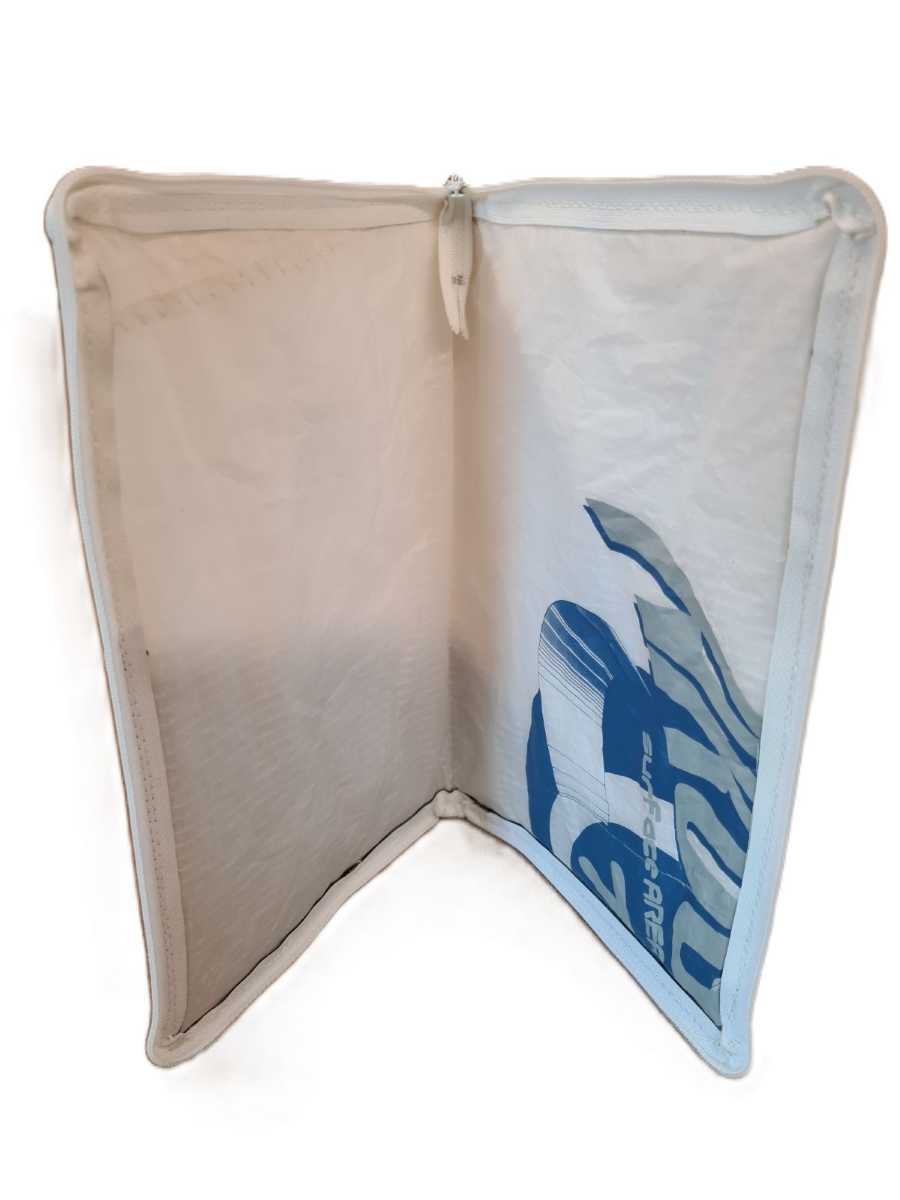 Housse Tablette Tissu voile recyclé Blanc-Noir – Image 3